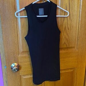 Elegant Black Ribbed Tank Top